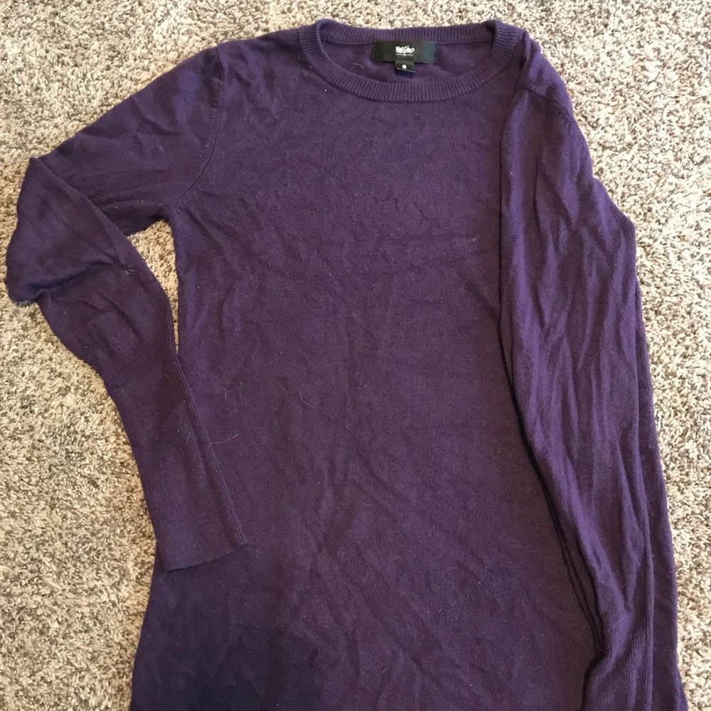 Light weight long sleeves sweater